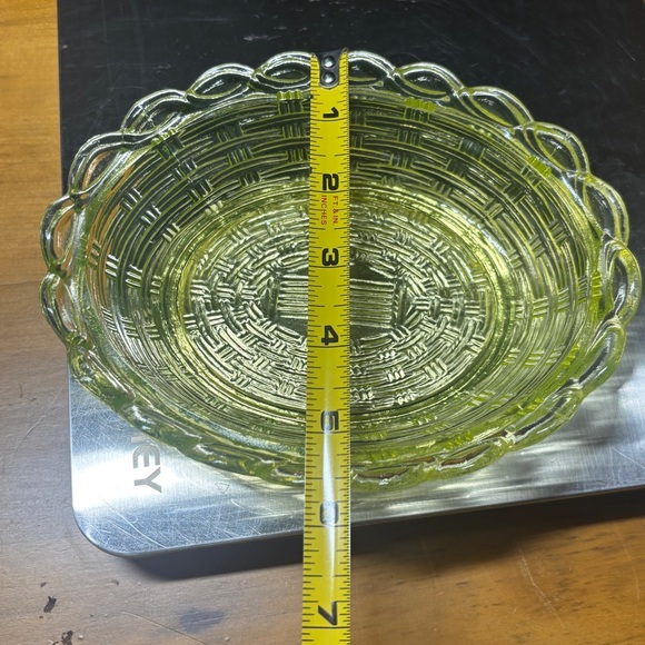 LG Wright Uranium Vaseline Glass Split Tail Hen On Nest 7” Glows - Picture 15 of 16